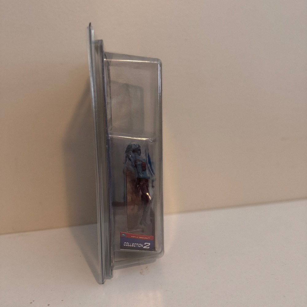 Star Wars Attack of the Clones Aayla Secura Action Figure Hasbro 2003